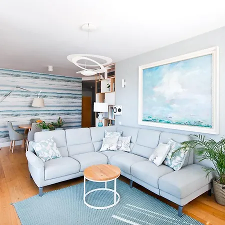 Sea Towers Platinium Penthouse * 그디니아